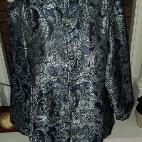 Beautiful blue jacket - Picture 3 of 8